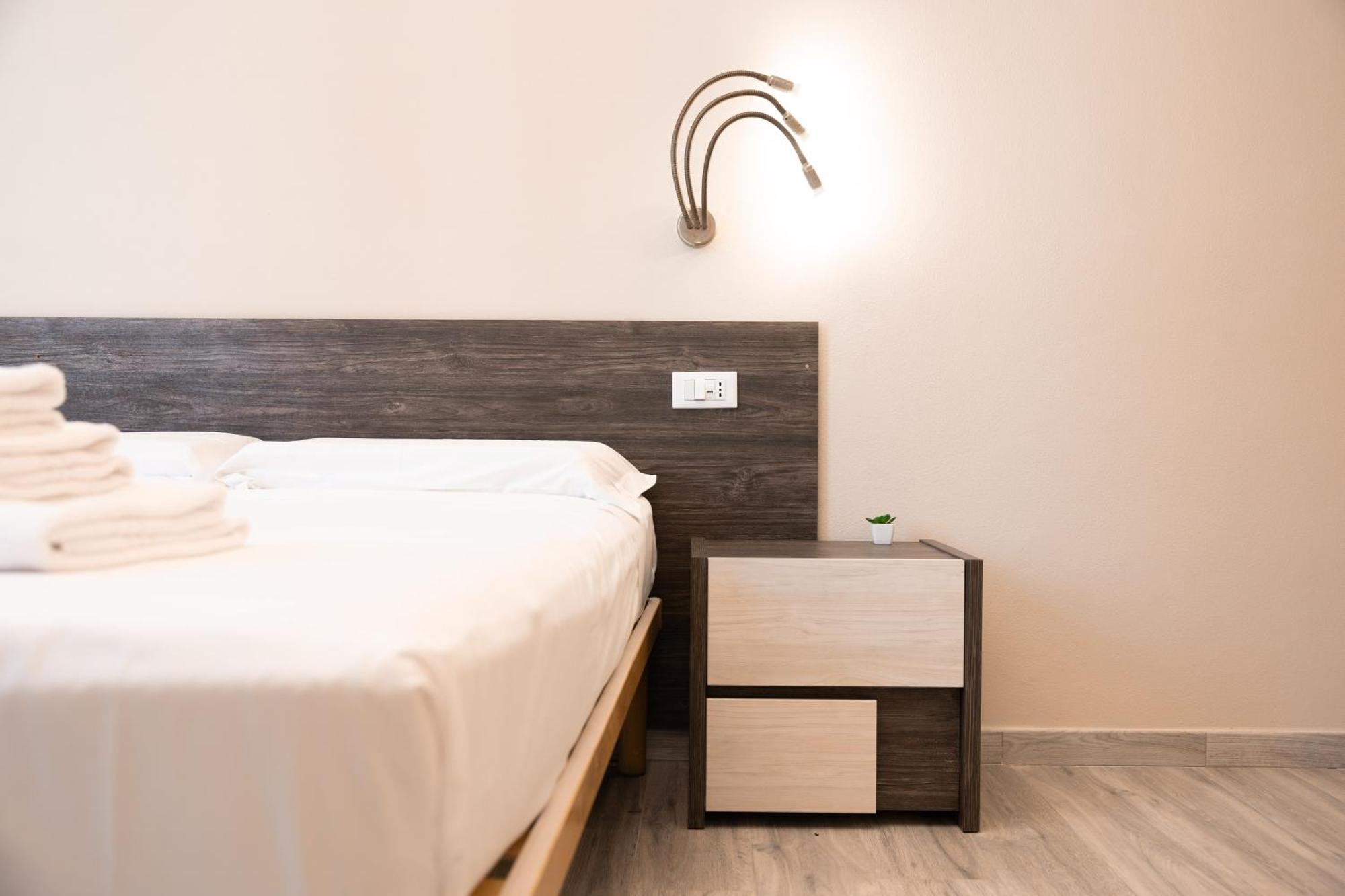 Dall'Arca Suites Bologna Station - Center - Fiera Luaran gambar