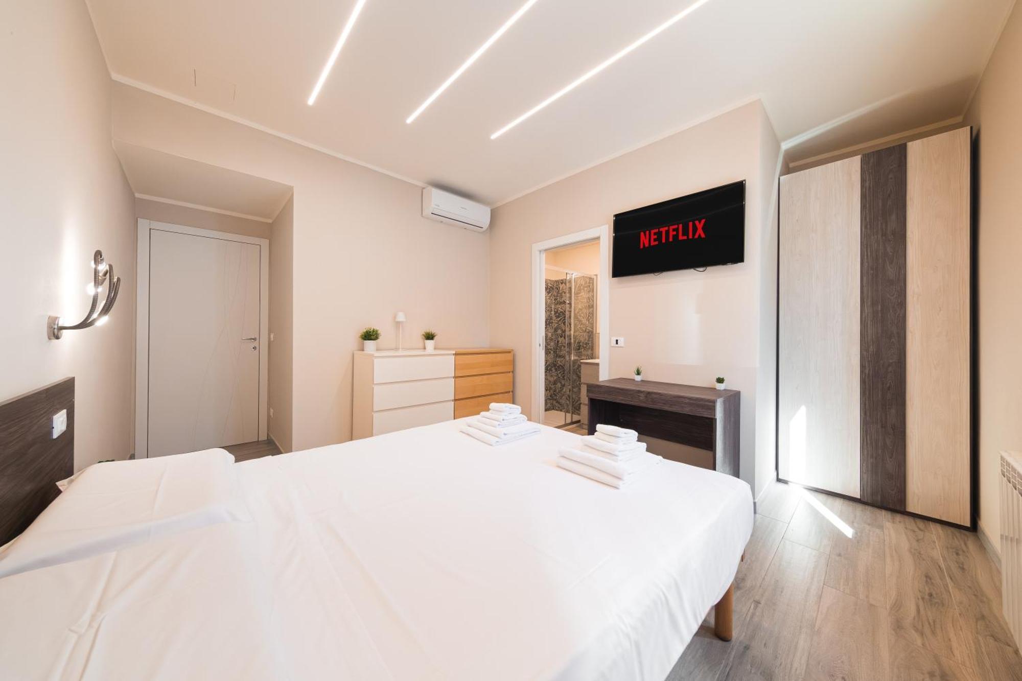 Dall'Arca Suites Bologna Station - Center - Fiera Luaran gambar