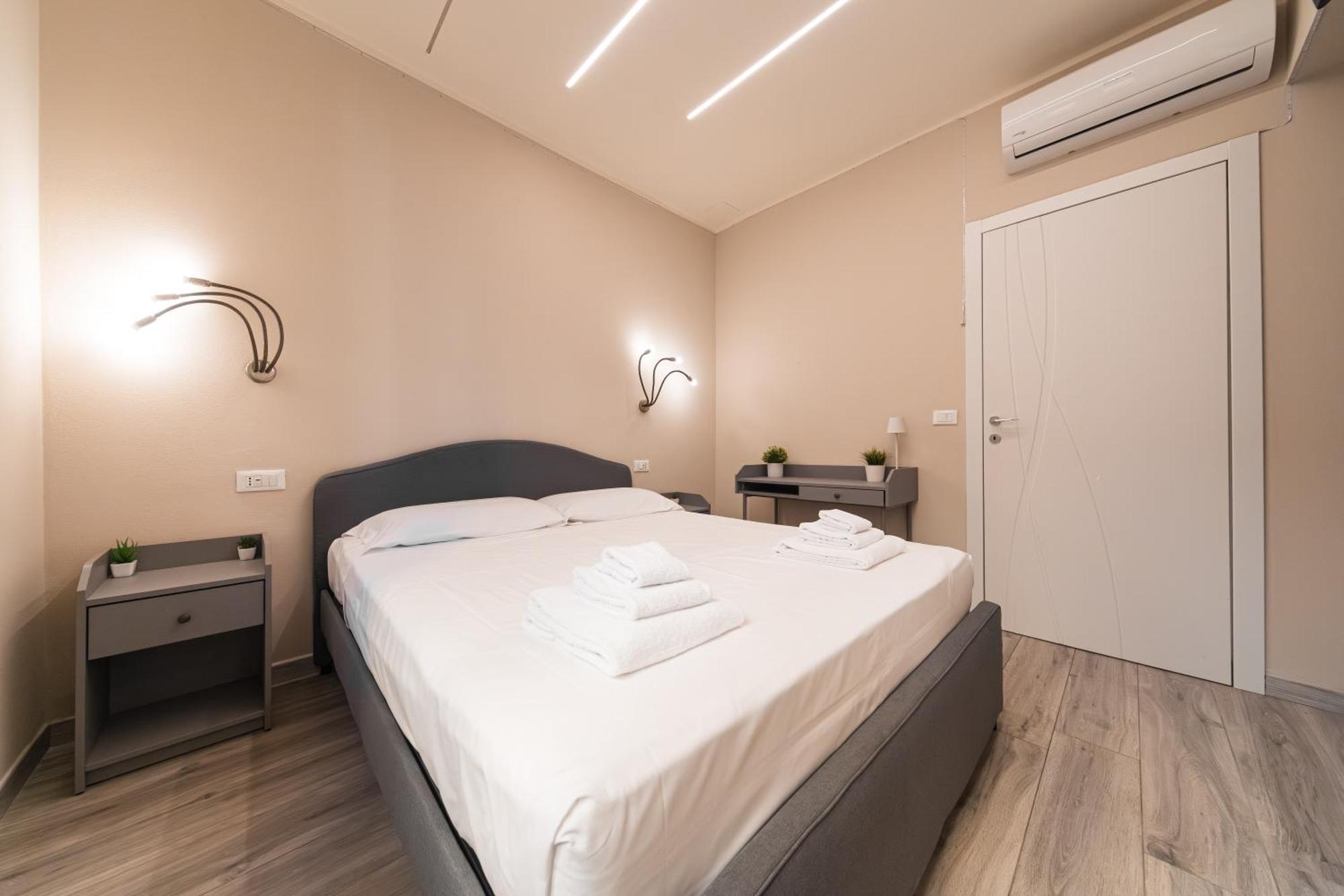 Dall'Arca Suites Bologna Station - Center - Fiera Luaran gambar