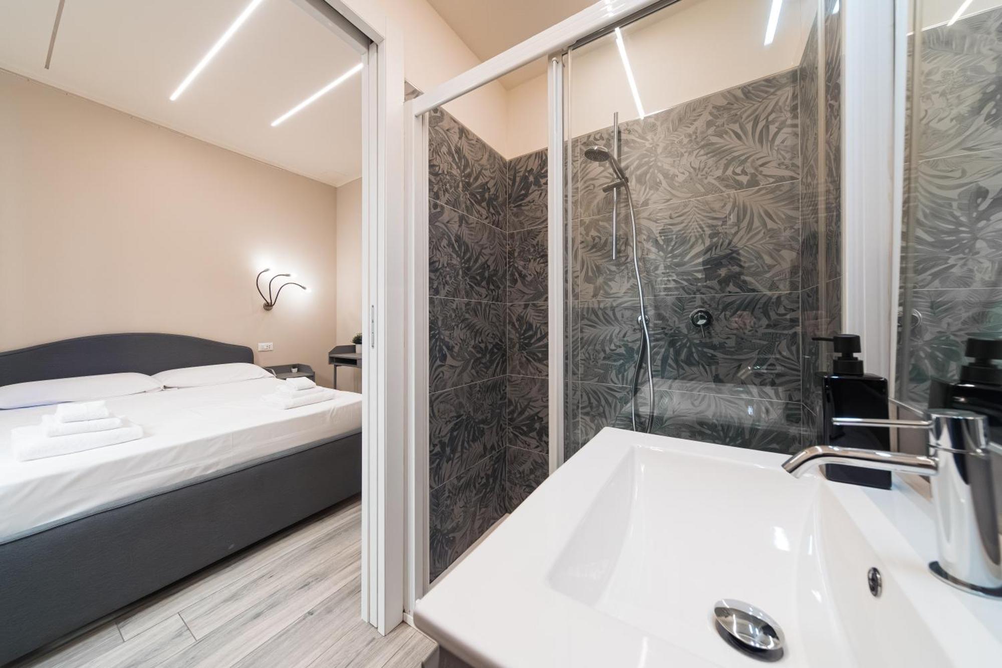Dall'Arca Suites Bologna Station - Center - Fiera Luaran gambar