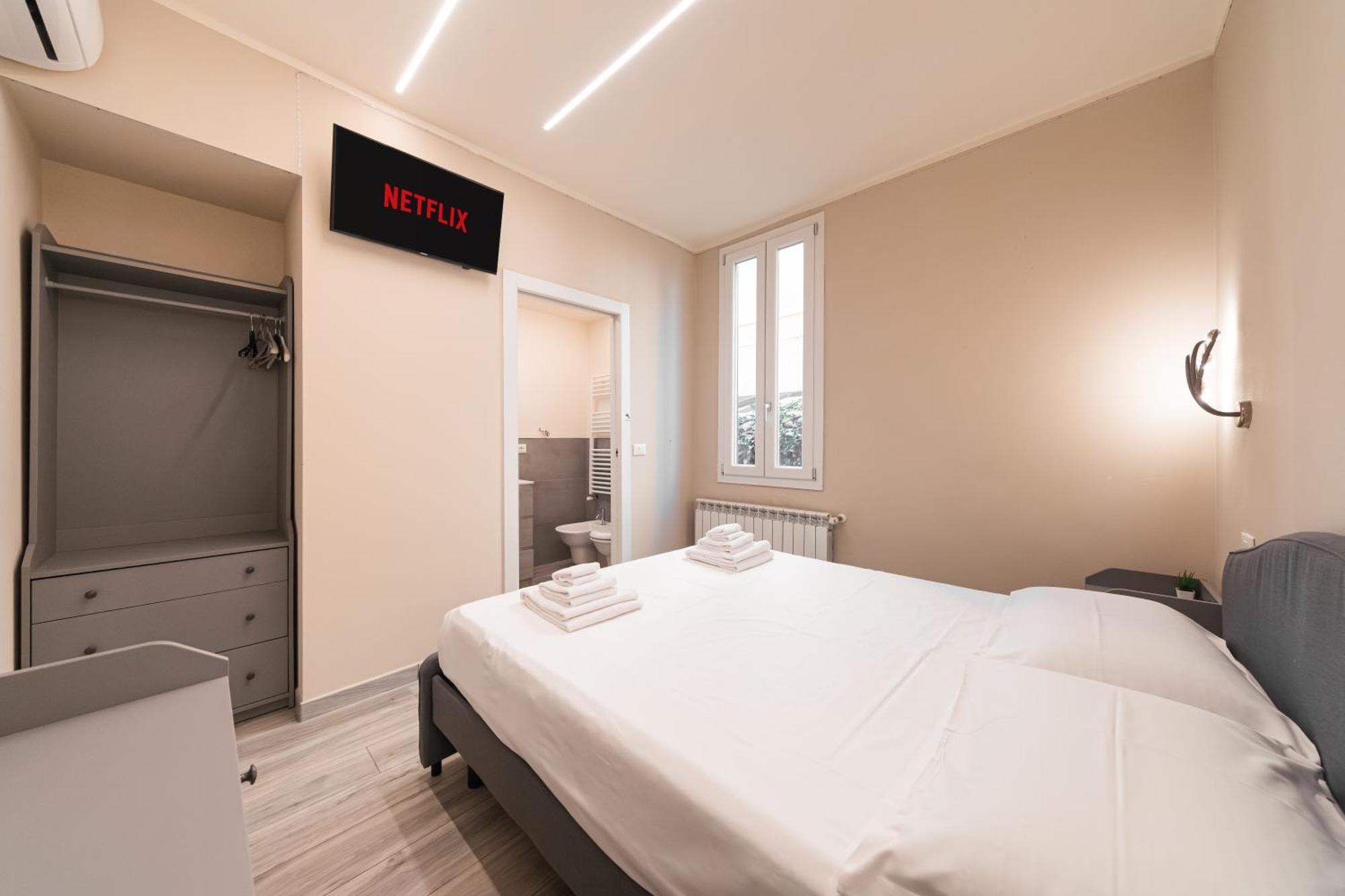 Dall'Arca Suites Bologna Station - Center - Fiera Luaran gambar